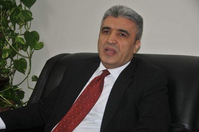 Aliağa da Esnaf Ve Kobilere Kredi M&uuml;jdesi 2