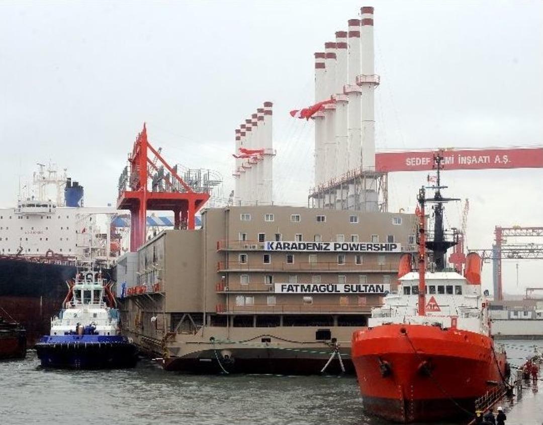 Enerji Gemisi "karadeniz Powershıp Fatmag&uuml;l Sultan" Beyrut'u Aydınlatacak