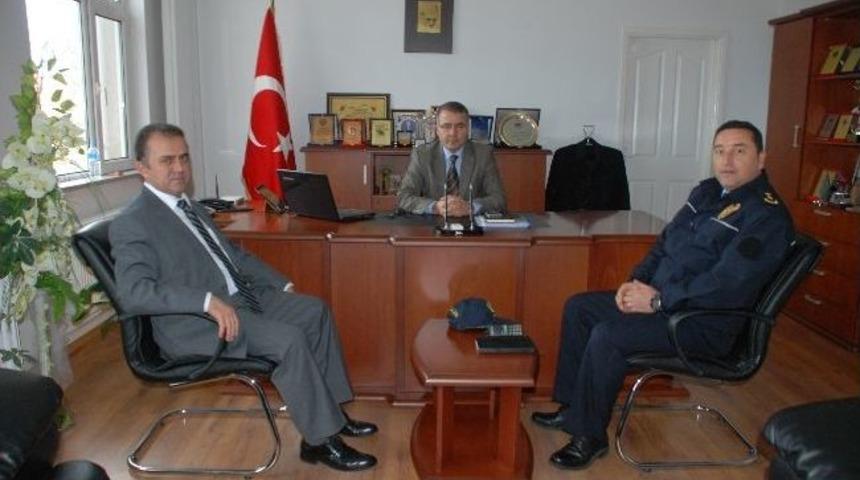 Emniyet M&uuml;d&uuml;r&uuml; Zoroğlu Bayrami&ccedil;&rsquo;te