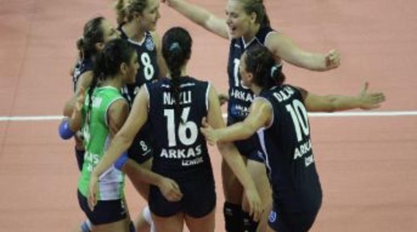 Arkas'ın Konuğu Salihli Belediyespor