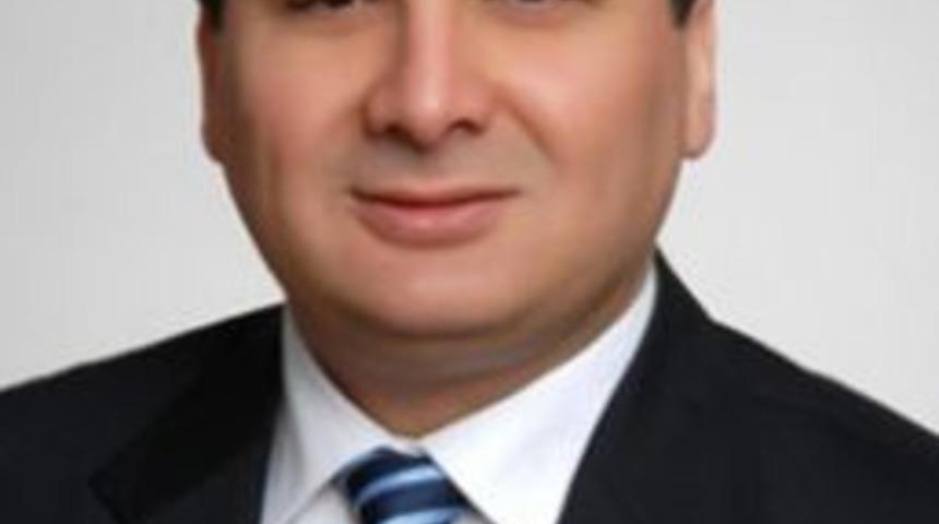 Yukarıbaş, Aday Olmadığını A&ccedil;ıkladı
