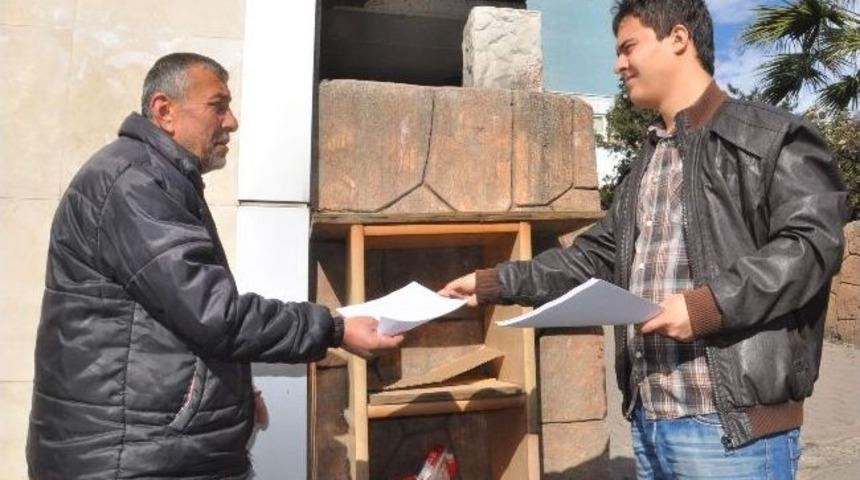 İş&ccedil;i Partisi, Taşeronlaşmaya Karşı Bildiri Dağıttı