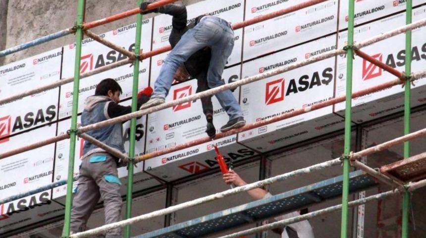 İş&ccedil;iler, Iş Sağlığı G&uuml;venliği Tedbirlerine Kulak Tıkıyor