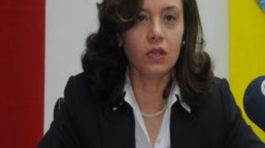 Kadınlar Kilo Alırım Korkusu Nedeniyle Sigarayı Bırakmak İstemiyor