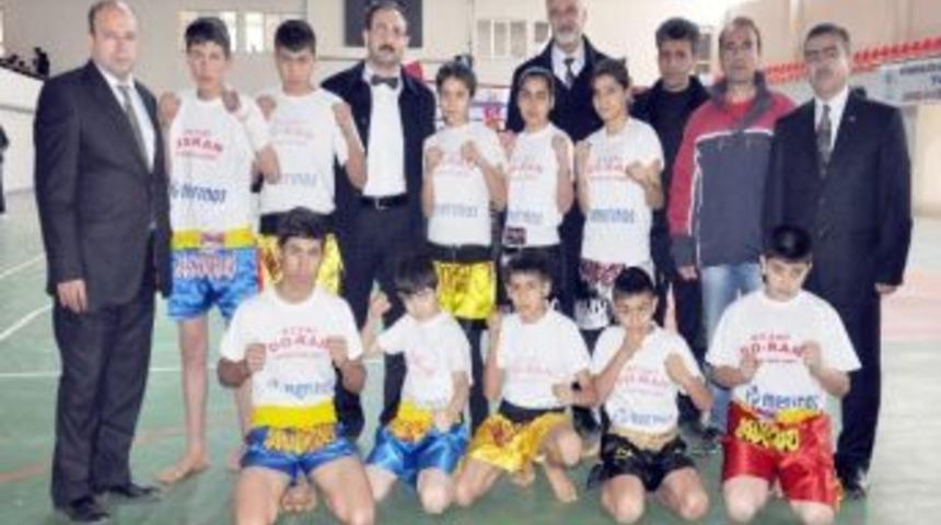 Do-kan Muay Thai&rsquo;de Adıyaman&rsquo;ı Zirveye Taşıdı