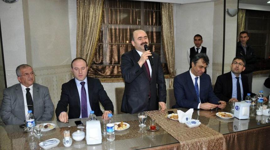 Siirt'te 100 Kişi 100 Aileye 'kardeş Aile' Oldu