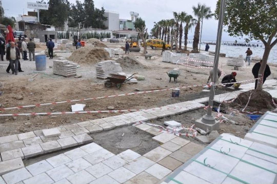 Kumbah&ccedil;e Meydanı&rsquo;nda Mermer D&ouml;şemesi Başladı