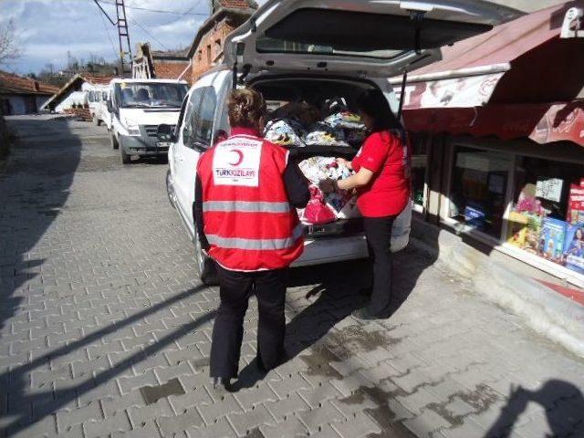 Kızılay'dan Ölen Madenci Ailelerine Yardım