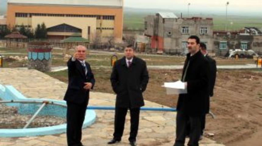 Diyarbakır&rsquo;ın B&uuml;t&uuml;n Il&ccedil;eleri Spor Tesisleri Ile Gen&ccedil;lik Merkezine Kavuşacak