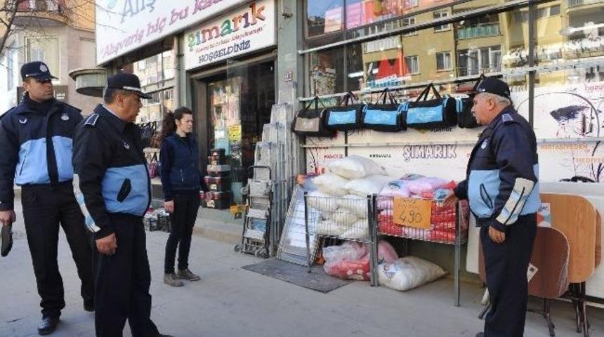 Boz&uuml;y&uuml;k&rsquo;te Kaldırım İşgaline Son