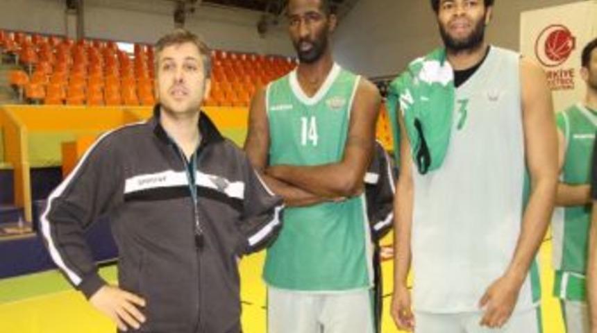 Akhisarlı Devler, Fibrobeton İstanbulspor&rsquo;u Konuk Edecek