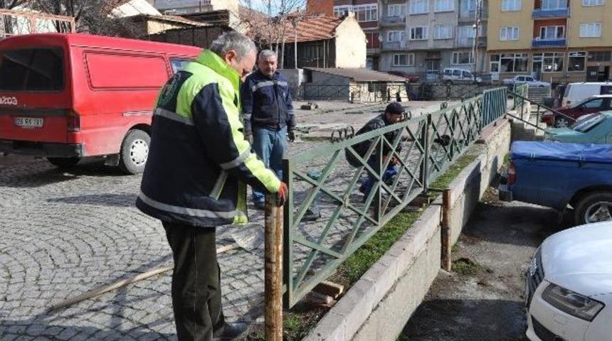 Hal Otopark Olarak D&uuml;zenleniyor