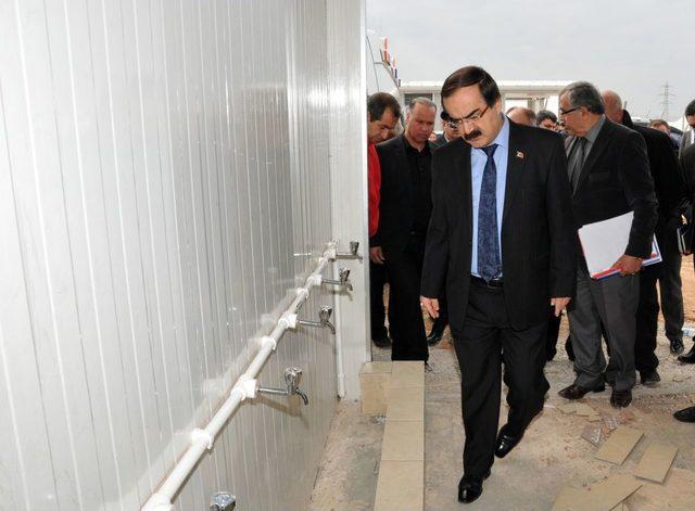 Suriyeliler Adana daki &Ccedil;adır Kente Haftaya Yerleştirilecek 1