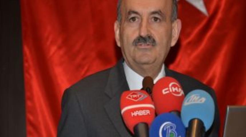 M&uuml;ezzinoğlu: &Uuml;niversite Ve Tıp Fak&uuml;lteleri Bizim &Ouml;temizde Sorumluluk Taşıyor