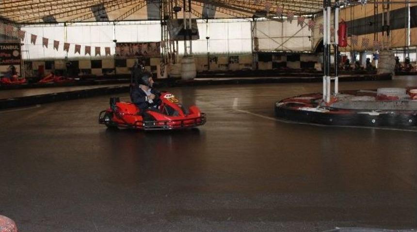 Go-kart Severler Pistleri Boş Bırakmadı