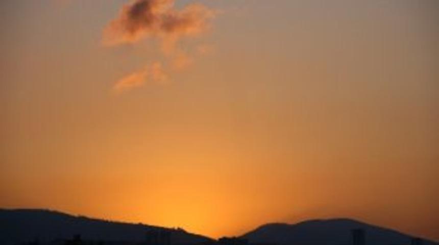 Karadeniz, 40 Yılın En Sıcak G&uuml;nlerini Yaşıyor