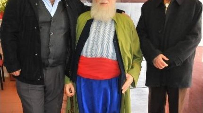 Nasreddin Hoca&rsquo;nın Silikon Heykeli İlgi G&ouml;r&uuml;yor