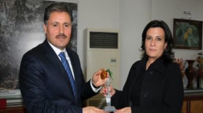 Nimet Baş, 28 Şubat S&uuml;reci Mahkumlarıyla G&ouml;r&uuml;şt&uuml;