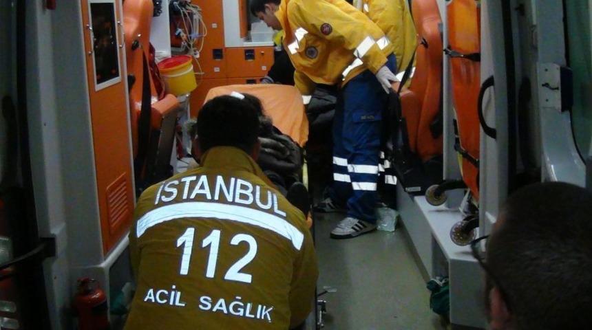 Deniz otob&uuml;s&uuml;ne y&uuml;k gemisi &ccedil;arptı