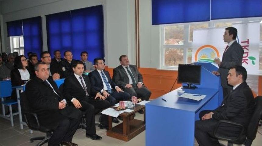 Pazarlar&rsquo;da Tkdk Bilgilendirme Toplantısı D&uuml;zenlendi