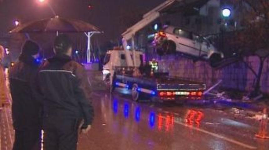 &Ccedil;arptığı Otob&uuml;s Durağını Parampar&ccedil;a Yaptı