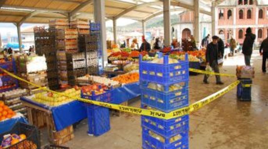 Pazarcıların Alacak Verecek Tartışması Kanlı Bitti