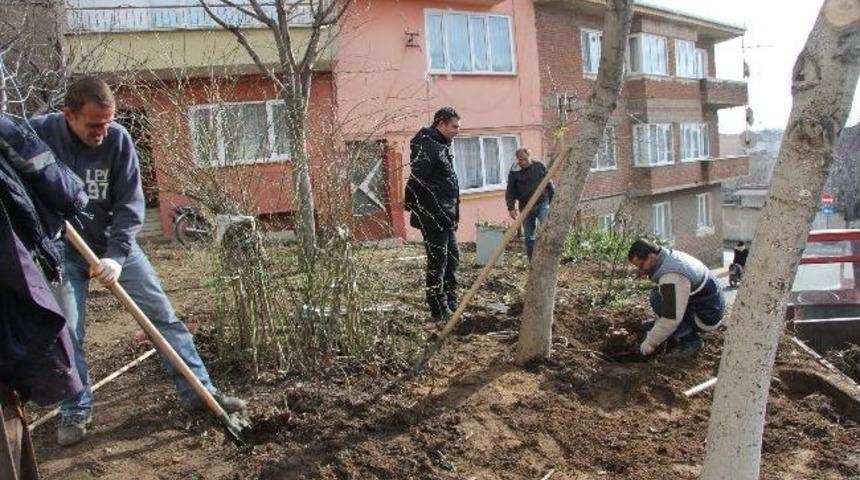 Çevre Düzenleme Çalışmaları Devam Ediyor