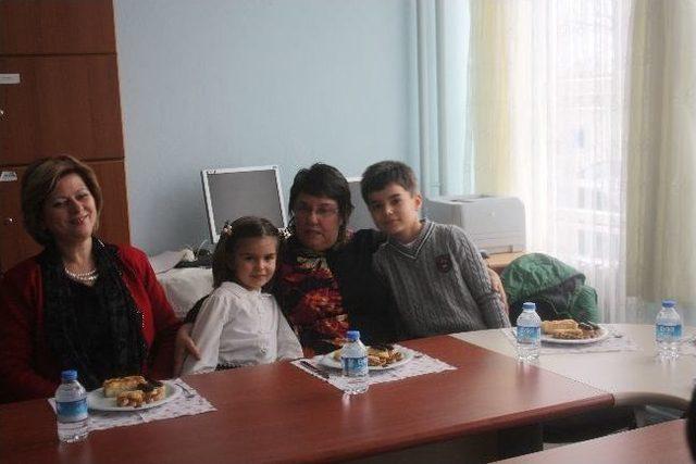 Koruyucu Aile Ve Gönül Elçileri Projesi Tanıtıldı 1