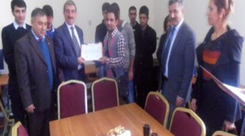 &Ccedil;ogem&rsquo;li &Ccedil;ocuklar Yaşlı Bakım Kursu Aldı