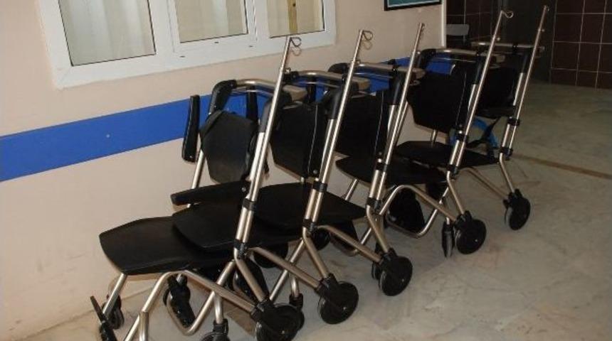 Didim Devlet Hastanesinin İ&ccedil; Tefrişatında Yenilikler S&uuml;r&uuml;yor