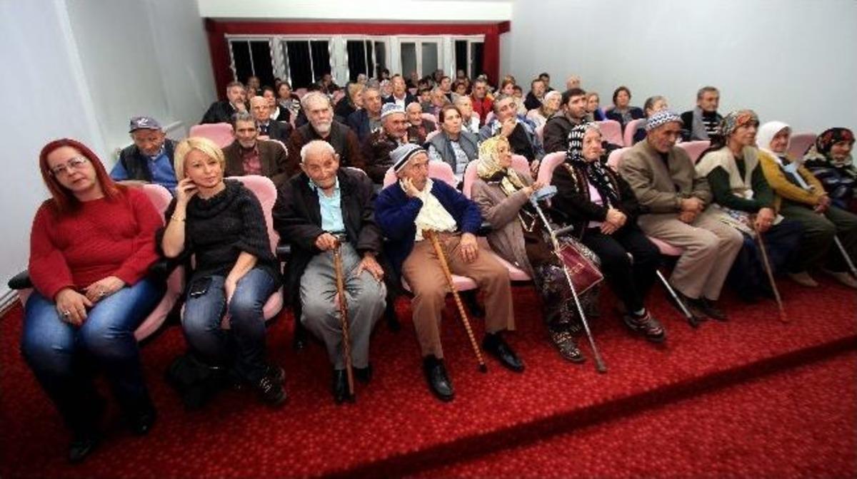 Bayraklı 7&rsquo;den 77&rsquo;ye Sanatta Buluştu