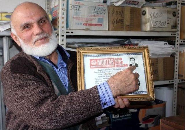 (özel Haber) 36 Yıldır Muhtarlık Mührünü Kimseye Kaptırmadı 1