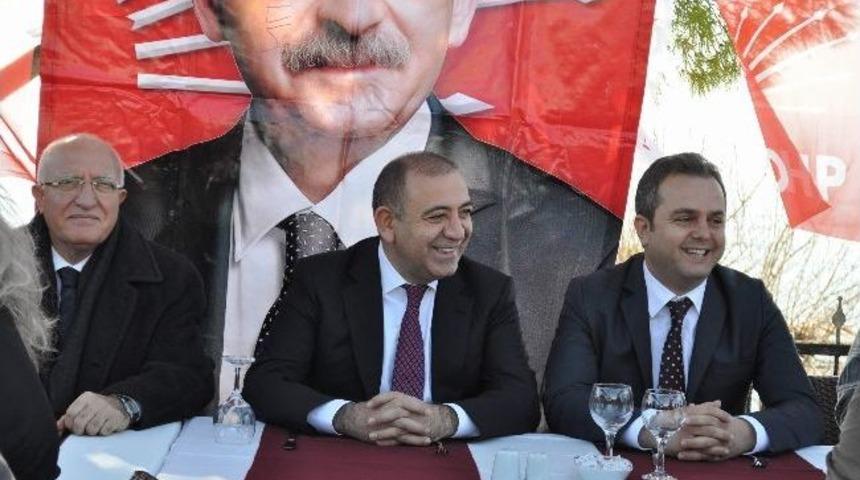 G&uuml;rsel Tekin Antalya'da Kadına Şiddeti Değerlendirdi