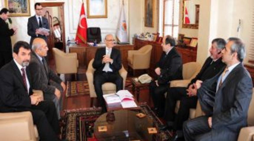 Dernek Başkanları B&uuml;y&uuml;kşehir Belediye Başkanı Yılmaz&rsquo;ı Ziyaret Etti