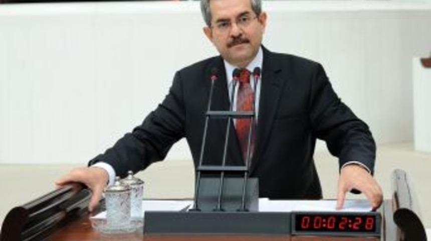 &Uuml;n&uuml;var: 15 Yaş &Uuml;zeri N&uuml;fusun Sigara I&ccedil;me Oranı Y&uuml;zde 27'ye Geriledi