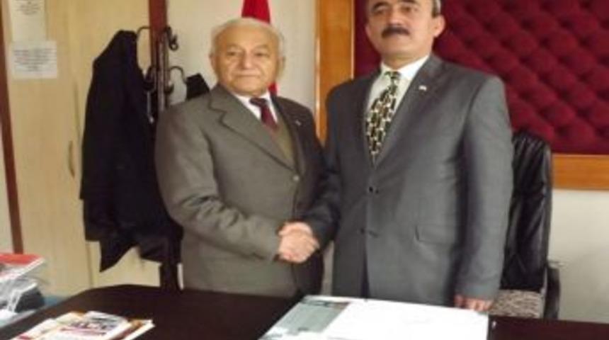 Seydişehir Kızılay Şubesi Onursal Başkanı Tatlı Oldu