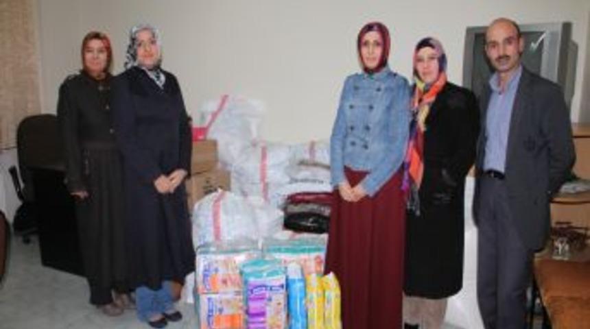 G&uuml;m&uuml;şhaneliler Derneği&rsquo;nden Suriye&rsquo;ye Yardım Eli
