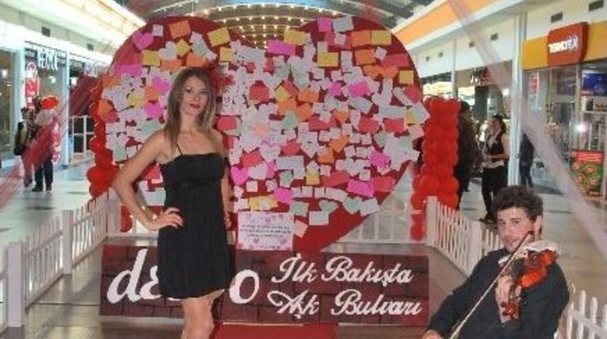 Deepo&rsquo;dan &lsquo;sevgililer G&uuml;n&uuml;&rsquo; Etkinlikleri