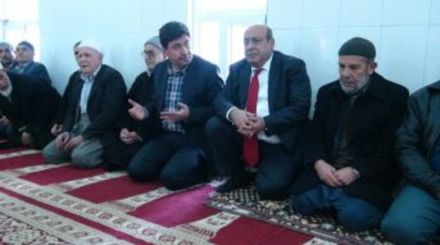 Altan Tan: Allah Milletimizin I&ccedil;indeki Ilmi Ve Alimleri Eksik Etmesin