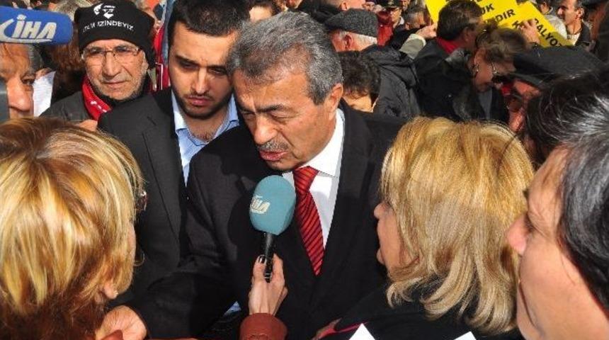 Kamer Gen&ccedil;, "balyoz Tutuklularına" Destek Verdi