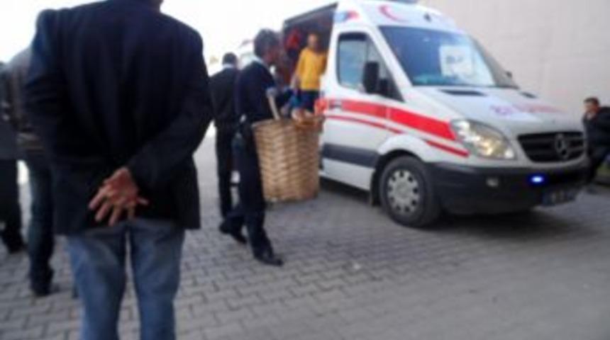 &Ccedil;orum'da Pazarcıların Tartışması Kavgaya D&ouml;n&uuml;şt&uuml;: 1 Yaralı