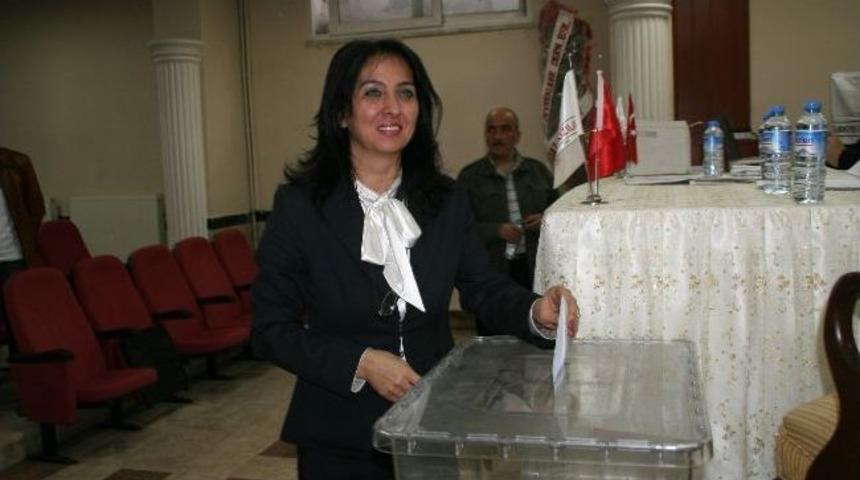 Kongre Sonunda Yapılan Se&ccedil;imde Zehra Ocak&ccedil;ıoğlu Yeniden G&uuml;ven Tazeledi