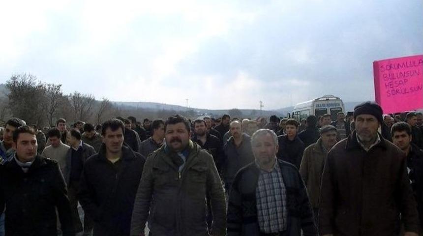 10 Kişinin &Ouml;ld&uuml;ğ&uuml; Yolda Eylem