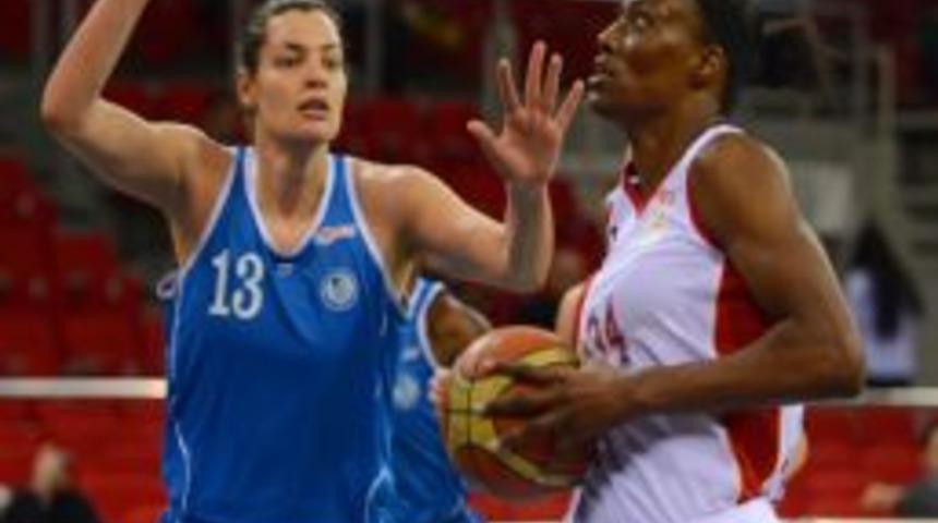 Galatasaray, Edremit Belediyesi&rsquo;ni 88-33 Yendi