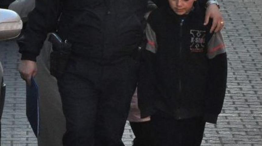 &Ccedil;ocuklarını D&ouml;ven Baba G&ouml;zaltına Alındı