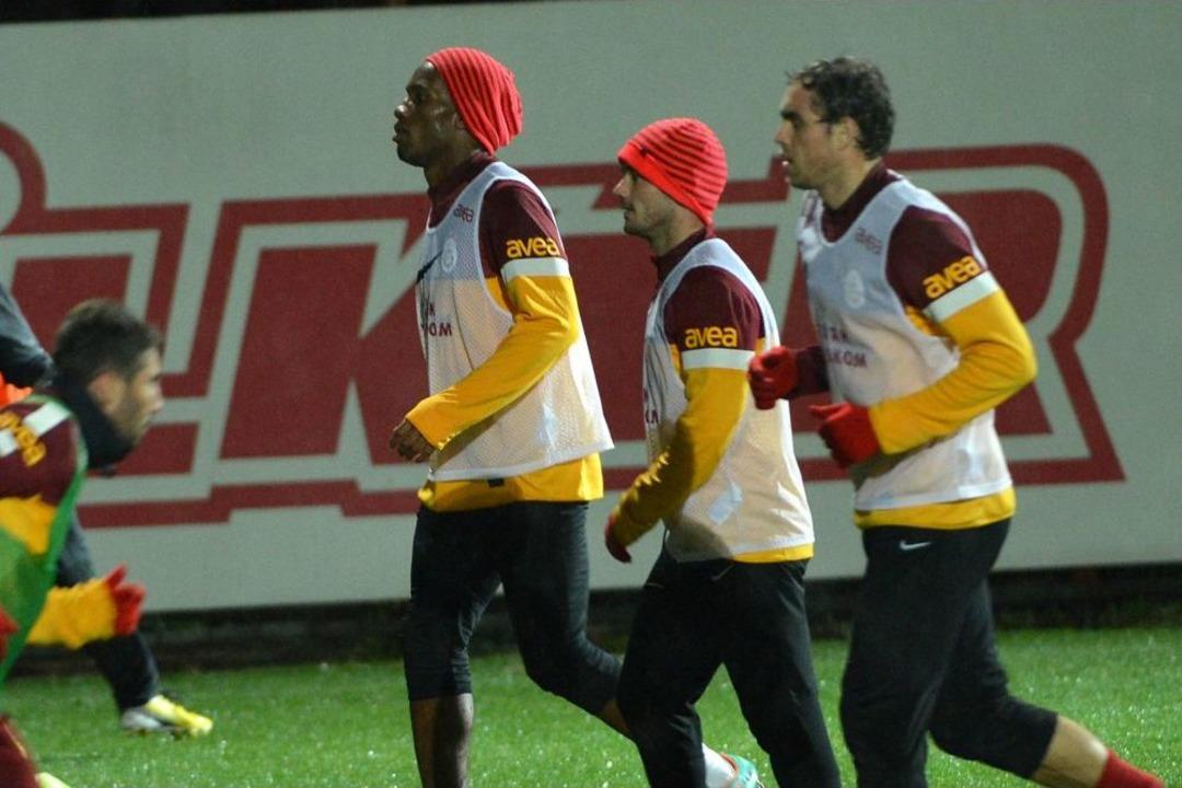 Drogbalı Galatasaray, Medical Park Antalya Ma&ccedil;ına Hazır