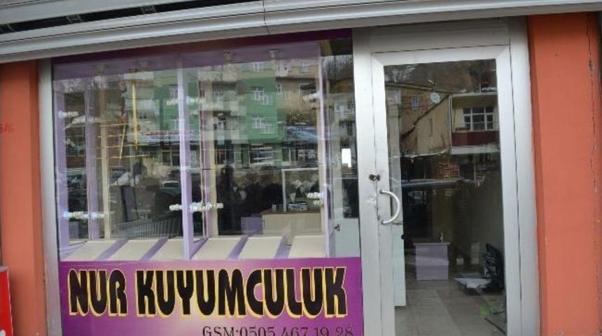 Hizan'da Kuyumcu Soygunu