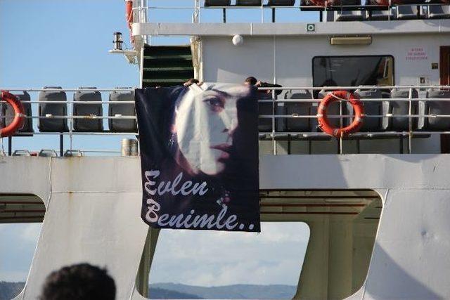 &Ccedil;ılgın Aşıktan Feribota Pankart 1
