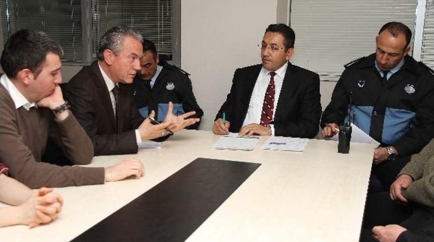 Karşıyaka Zabıtasından Bir Uyarı Da Hipermarketlere