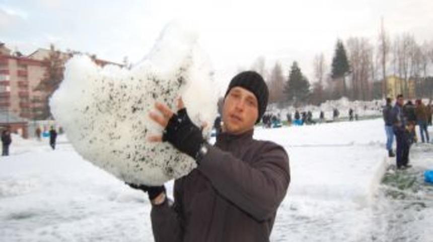 İl&ccedil;e Seferber Oldu Saha Kardan Temizlendi